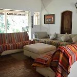 Escama de Peixe GUEST HOUSE Casa da Montanha